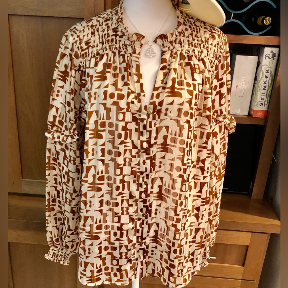 SCOTCH & SODA beautiful blouse. Some ruffle detail. Feminine. Work/party EUC